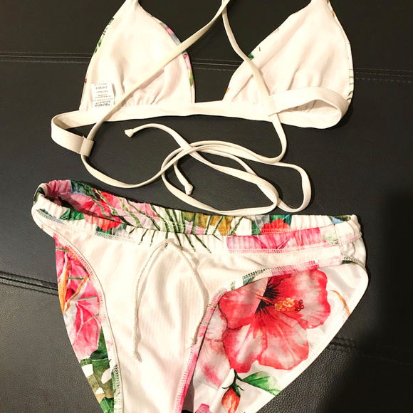 Aquadiva 2 piece swim set - Picture 5 of 8